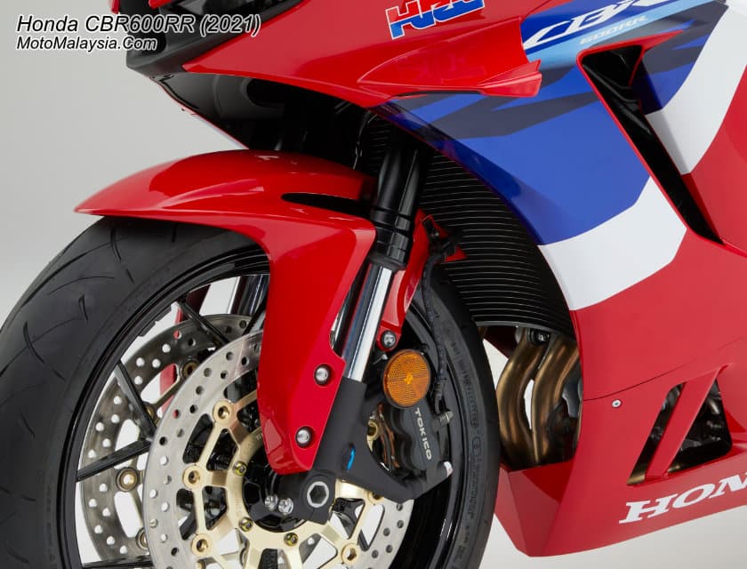 Honda CBR600RR thumbnail 5