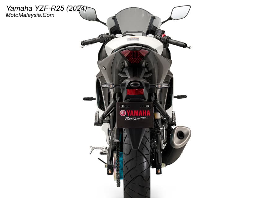 Yamaha YZF-R25 thumbnail 5